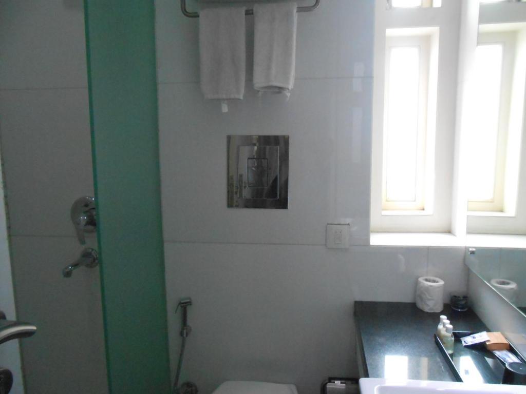 Sapphire Suite Calcuta Habitación foto